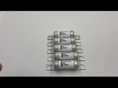 Chargeur de véhicule électrique à fusible à boulons moyens de 5 à 50 A 700 VDC avec monture à vis M8 M6