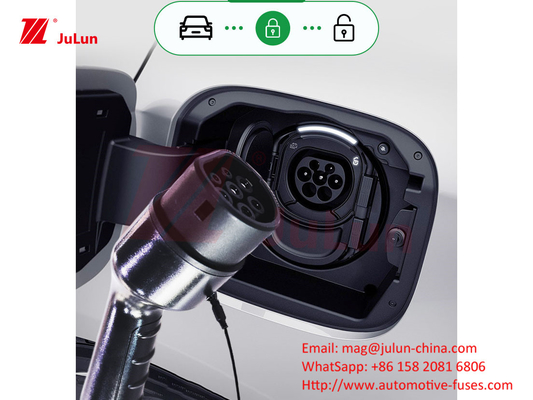 Nouveau pistolet de recharge de l'énergie pistolet de recharge standard européen type 2 chargeur EV portable de 7 kW pile de recharge à bord