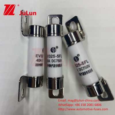 10A-50A 750VDC Fuseau automobile en céramique avec monture de boulon Ev325 Capacité de rupture du fusible en céramique EV325 20KA 50kA 15A 25A
