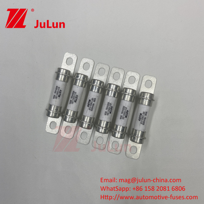 M6 Fuseau à boulons pour véhicule électrique électrique 500VDCHEV 500VDC 15A 30A 40A Fuseau pour système de stockage d'énergie