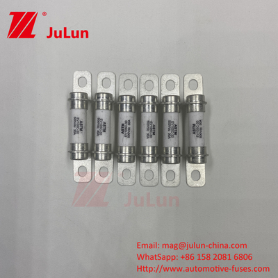 30A 20A Tubes céramiques M6 Boulons de type 15A Fuseau de véhicule électrique Véhicule électrique 500VDC ESS Fuseau céramique