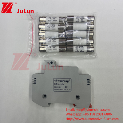 1000VDC-1500VDC Porteur de fusible photovoltaïque solaire avec fusible 2 ampères Fuseur solaire DC Liens de fusible cylindriques