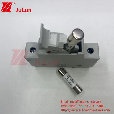 Fabricant professionnel BYPV-18 1 pôle 16a 1000v Dc Din Rail Fuse Holder avec 1500v Dc Fuse Pour le solaire