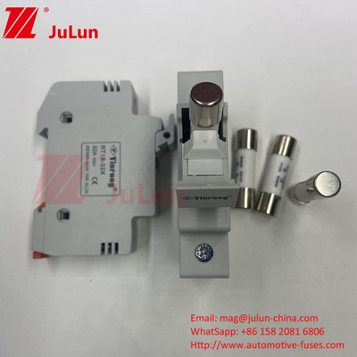 Capacité de rupture 30kA Fuseur solaire PV / Porteur de fusible solaire Din Rail pour la protection du module