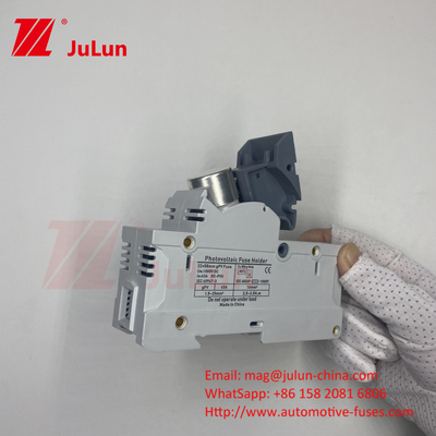 1000V DC Inverteur solaire photovoltaïque Fuses RT18 Série 10x38 3P DIN Rail monté 32A Capacité pour les fusibles 1500V