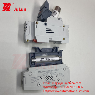 10*38mm gPV 1000VDC 32A FUSE Din Guide Porteur de fusible pour une installation facile et sûre