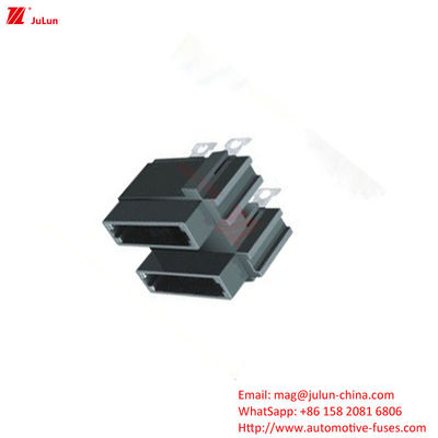 30A-500A Porteur de fusible de voiture en plastique de nylon conforme aux normes UL de l'UE