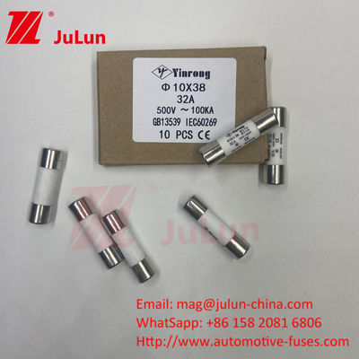2A AC220V / AC380V / AC500V / AC690V / AC800V Système photovoltaïque Fuses thermiques pour la protection contre les rayons solaires