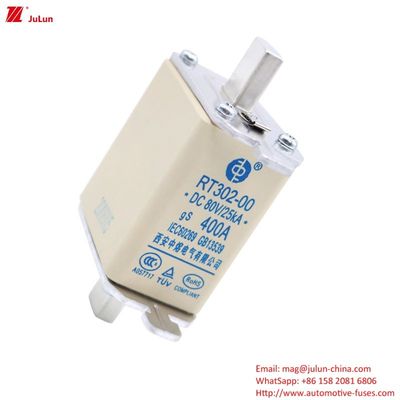 Fuseau de chargeur de batterie automobile pour les scénarios de protection du système d'alimentation électrique