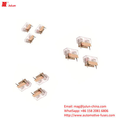 Des fusibles de secours automobiles en plastique / nylon 32V