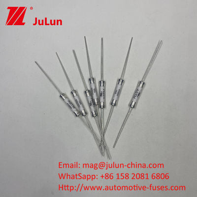 20A 500VCD 6*30mm HV660 ASTM PCB trou / fixation de pinceau 500VDC Fuseau céramique
