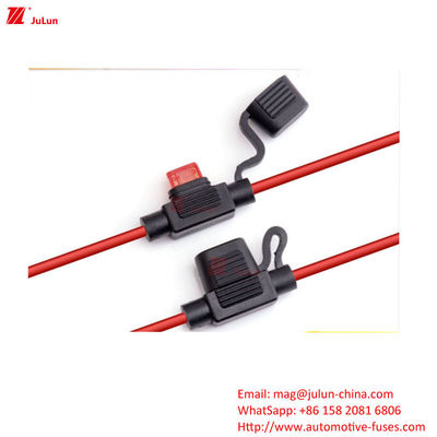 Parties détachées automobiles Eu UL Standard Porteur de fusible/boîte en plastique/matériau de boîtier en nylon Voltage nominale 32V