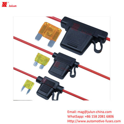 Parties détachées automobiles Eu UL Standard Porteur de fusible/boîte en plastique/matériau de boîtier en nylon Voltage nominale 32V