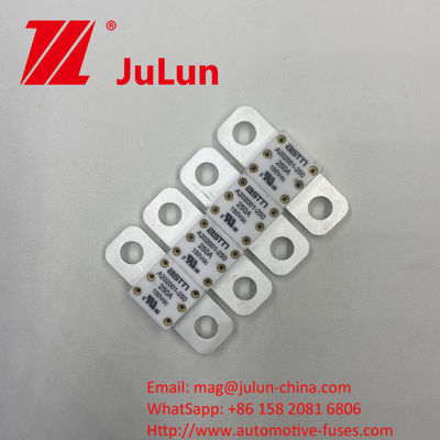 Méthode de montage ASTM A202001 400A 125VDC Fuses céramiques pour véhicules Matériau de sable de cuivre et de quartz