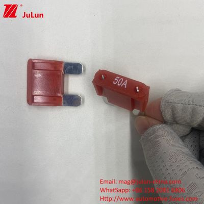 Blade 60A Fuses automobiles de qualité électronique automobile 32V