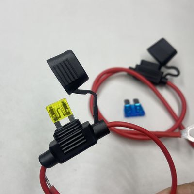 50A 15A 30A 60A Systèmes d'alimentation pour voitures Porteur de fusible automobile Appliquez-le à un fusible MIDI et conçu pour le matériau en laiton en alliage de zinc ABS