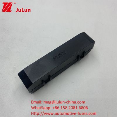 Résistant à l'eau 15a Inli Fuses Van 100a bande et type porte-bus Way Onlu camion 200a dix double 50v X70 résistant à l'eau Midi Fuse Multipack