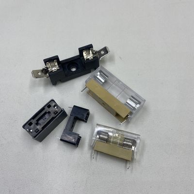 Installation de carte de circuits imprimés 6*30mm Porteur de fusible pour voiture avec porteur de fusible en verre 5*20mm