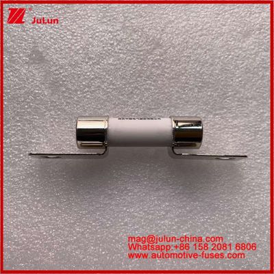EV315-L 3EB 50A HS 10*38 mm Camion électrique lourd boulon léger Installation de fusible tubulaire 500VDC avec conformité JASO D622