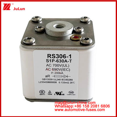 RS306-1 S1P-630A-T AC700 ((UL) Ar AC690V ((IEC) 200KV Fuseau carémique carré EV ou HEV Traction de véhicule électrique