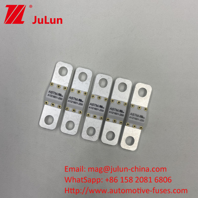 A121601-80A A121601-150A Fuses à lame automatique / Fuses à lame automobile pour le maintien de la stabilité du stockage d'énergie de la batterie