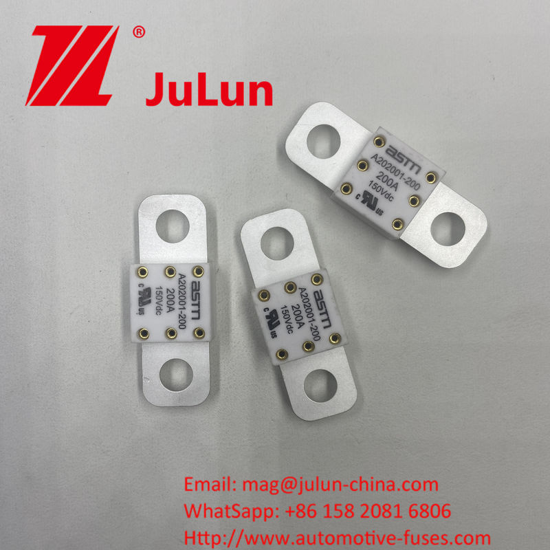 ASTM A202001-100A 150VDC Fuses automobiles en céramique de petite taille Recommandé couple serré 11-13N·m pour la protection contre les courts-circuits de courant nominal élevé M8