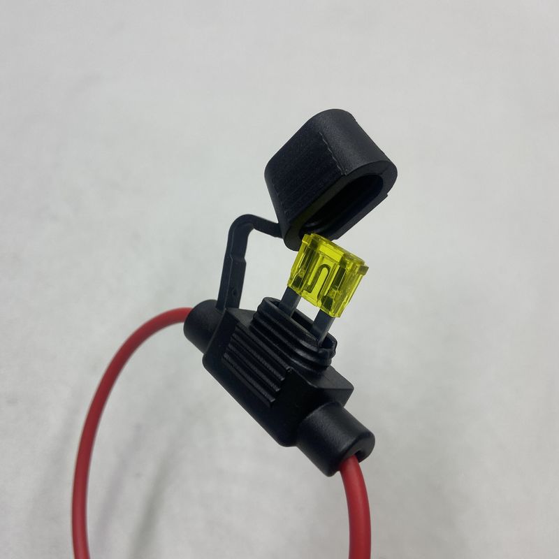 Pour les véhicules à moteur électrique à commande électrique