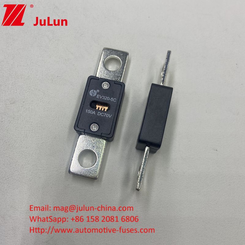 Distance de trou de 51 mm EV320-5X 125A 70VDC Fuses automobiles en céramique avec certification GB/T31465.5-2015 et tension nominale 70VDC