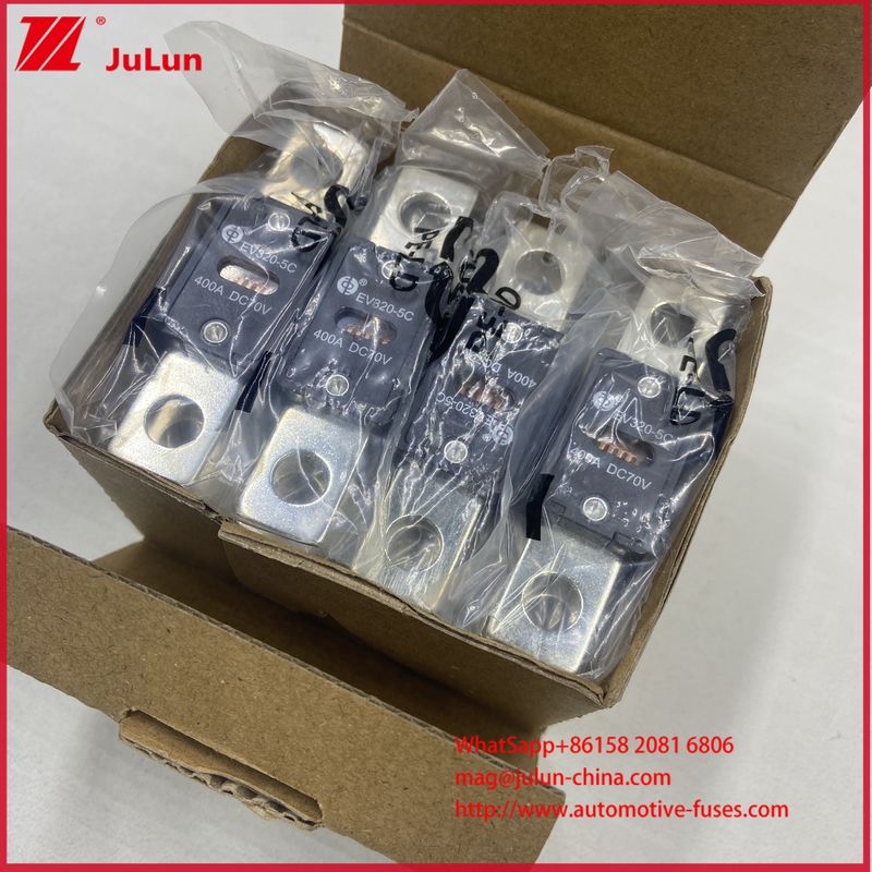 EV320-5X 5C N DC70V 250A 400A Convient et abordable Fuseau de chargeur de batterie automobile pour l'Afrique, etc. Territoire de vente