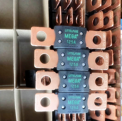 Fusibles automatiques 30-70A, chute de tension 65-68mV, terminal de cuivre plaque en fer blanc