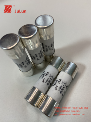Fusible solaire 20A 14*51mm cylindrique de 1500VDC picovolte pour la boîte photovoltaïque d'autobus