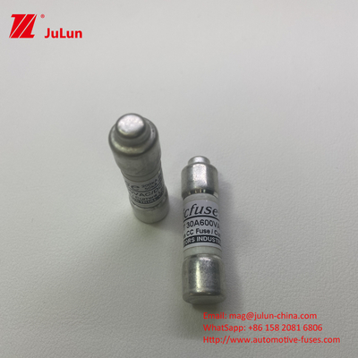 30A haut courant 4A 5A 6A 600V PV ceramique automobile fusibles pour la boîte de jonction solaire courant continu 50KA