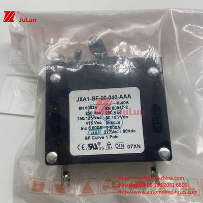 Protecteur de surcharge de courant électrique