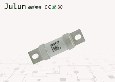 Excellente représentation de C.C de petit des fusibles 700VDC de goujon fusible des véhicules à moteur en céramique de bâti