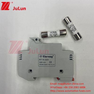 PV-30 CE TUV 10*38mm Dc 6A,8A,10A,12A,15A,20A,25A,32A PV solaire Dc 1000V Fuse avec fusible pour la protection des modules photovoltaïques solaires