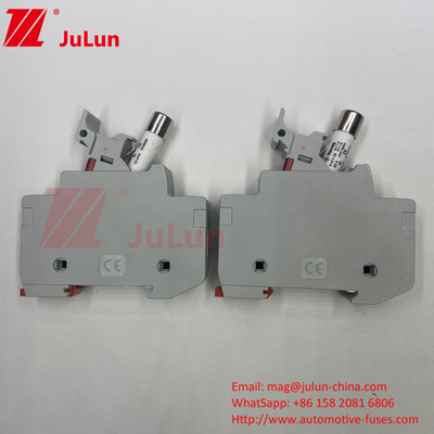 1000VDC 1500VDC 500VDC Panneau solaire DIN pour rail DC 32 Amp Détenteur de fusible solaire avec fusible pour photovoltaïque