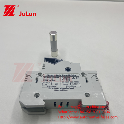 1000V DC Inverteur solaire photovoltaïque Fuses RT18 Série 10x38 3P DIN Rail monté 32A Capacité pour les fusibles 1500V