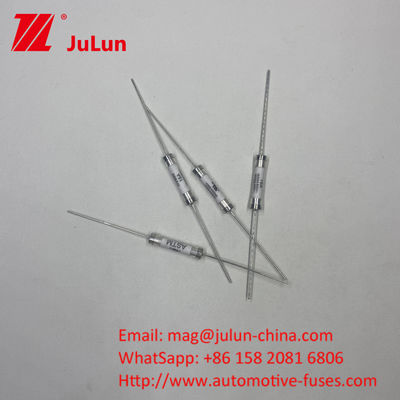 ASTM HV660 10A 500VDC 30KA Fuses automobiles en céramique avec pinceau de fusible à trous en PCB
