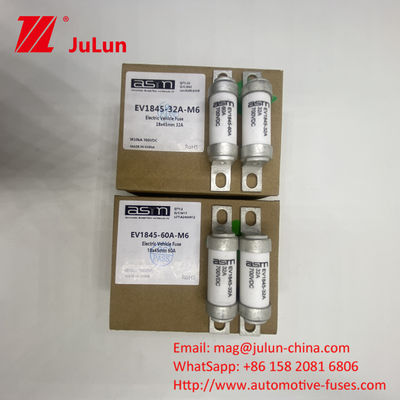 60A 80A 100A Voltage 700VDC 10KA Capacité de rupture Fuseau CC 5-150A