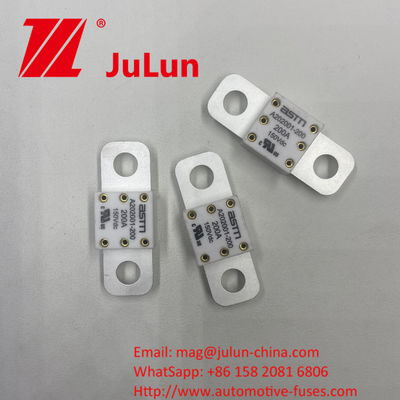 ASTM A202001-100A 150VDC Fuses automobiles en céramique de petite taille Recommandé couple serré 11-13N·m pour la protection contre les courts-circuits de courant nominal élevé M8