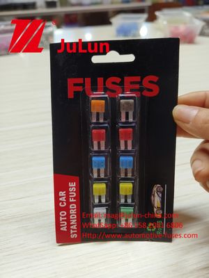 Fuseaux à lame 32V 15A durables pour les camions à rampe hors route