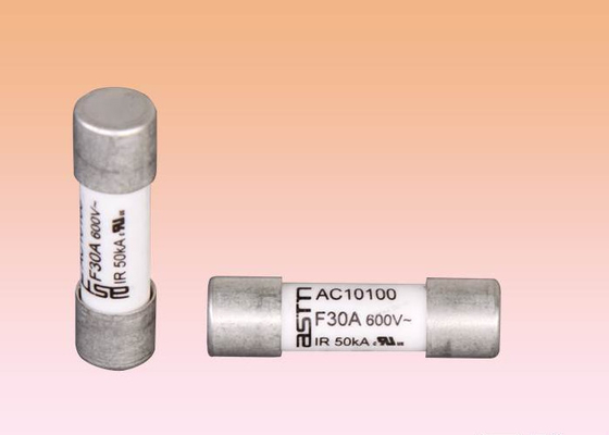 Fusible en céramique à haute tension de ccc 600VAC/dc 10x38mm